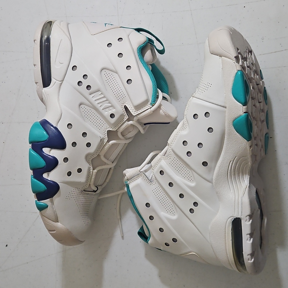 Nike Air Max Barkley Hyperfuse White Blue Teal Size 9 NEVER WORN-no Box - Picture 4 of 7